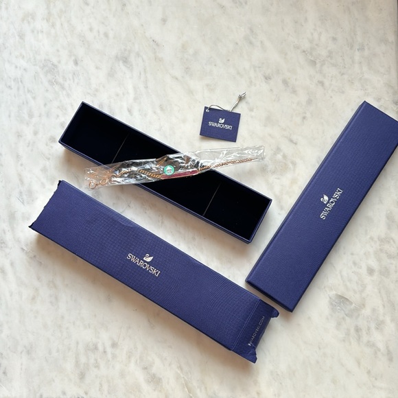 Swarovski locket bracelet, pink, rose gold plating. - Picture 3 of 5